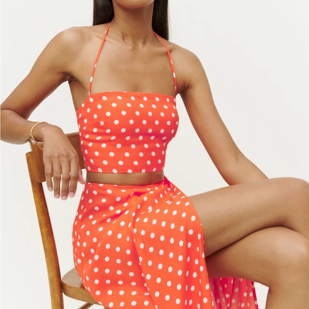 Reformation  Voyage orange polka dot set, size 2. Never worn, with tags.